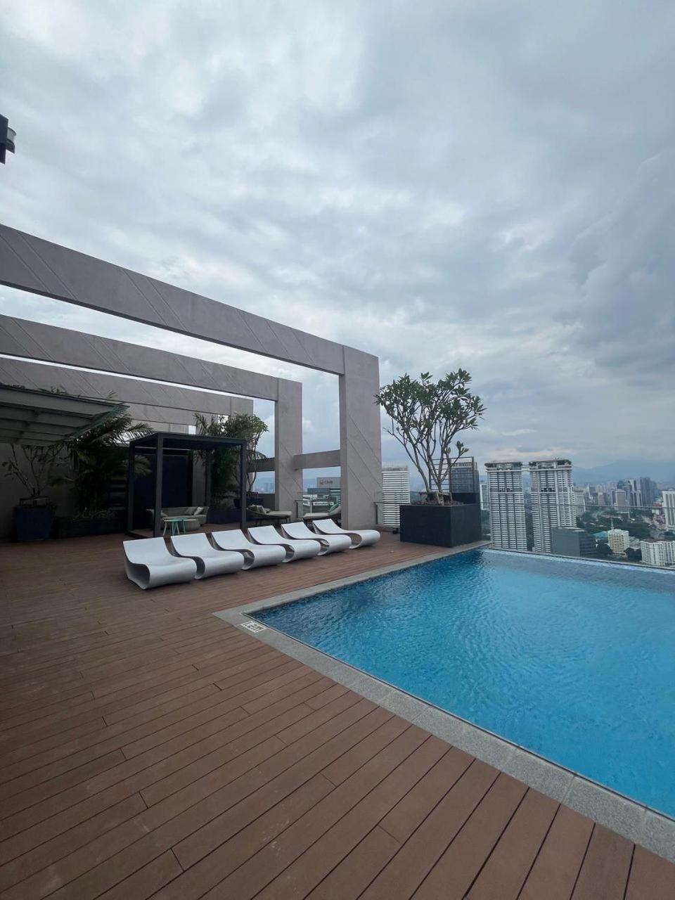 Pangsapuri The Riveria By 54th Fl00r Swimming Pool Kuala Lumpur